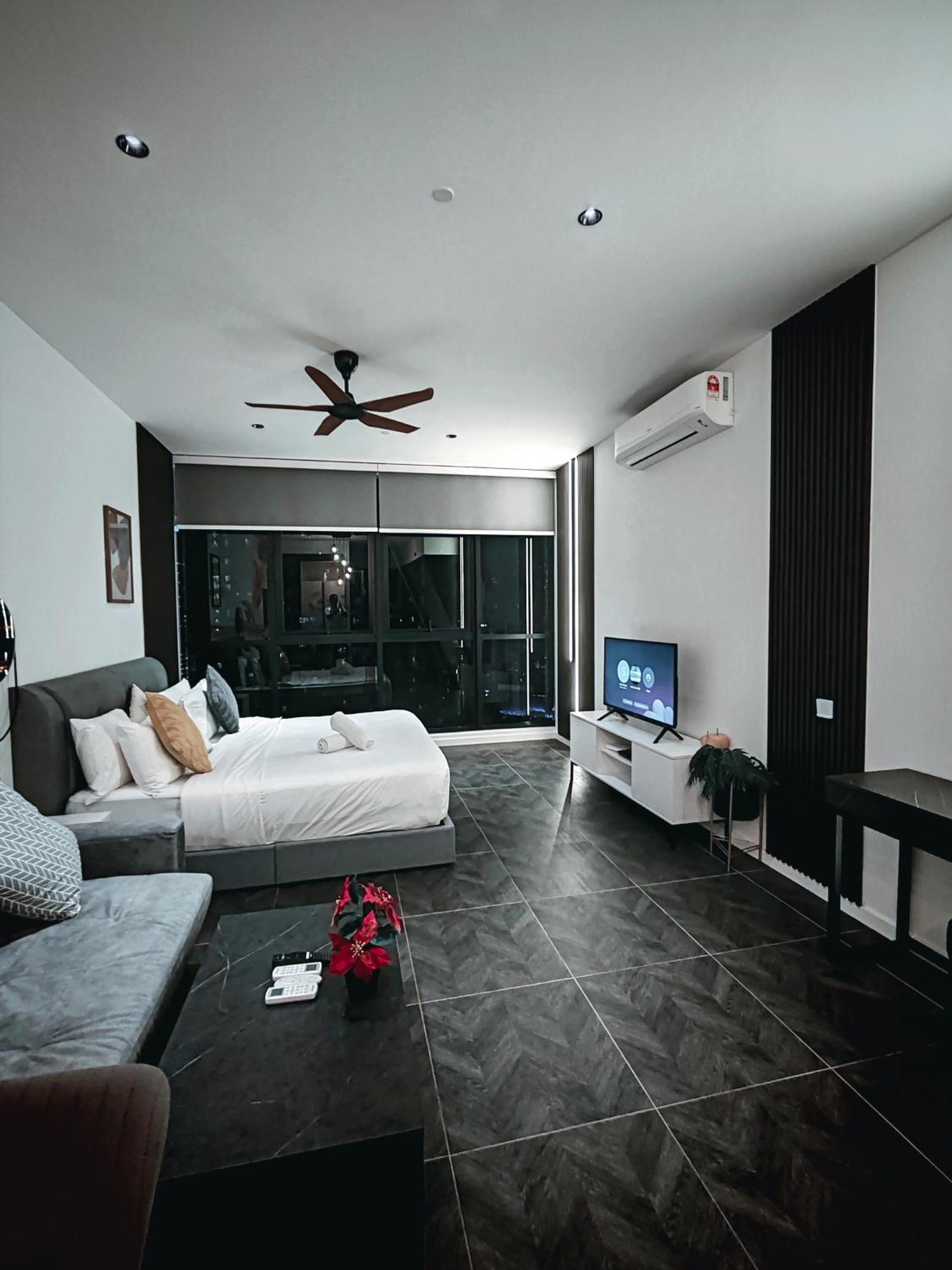 Scarletz Suites Klcc By Luxe Suites クアラルンプール 部屋 写真
